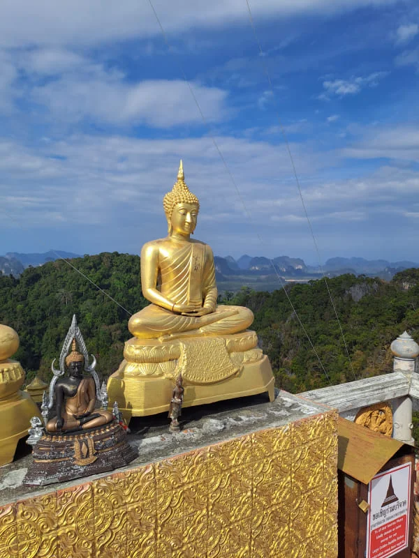 Bouddha au Wat Tham Suea KRABI